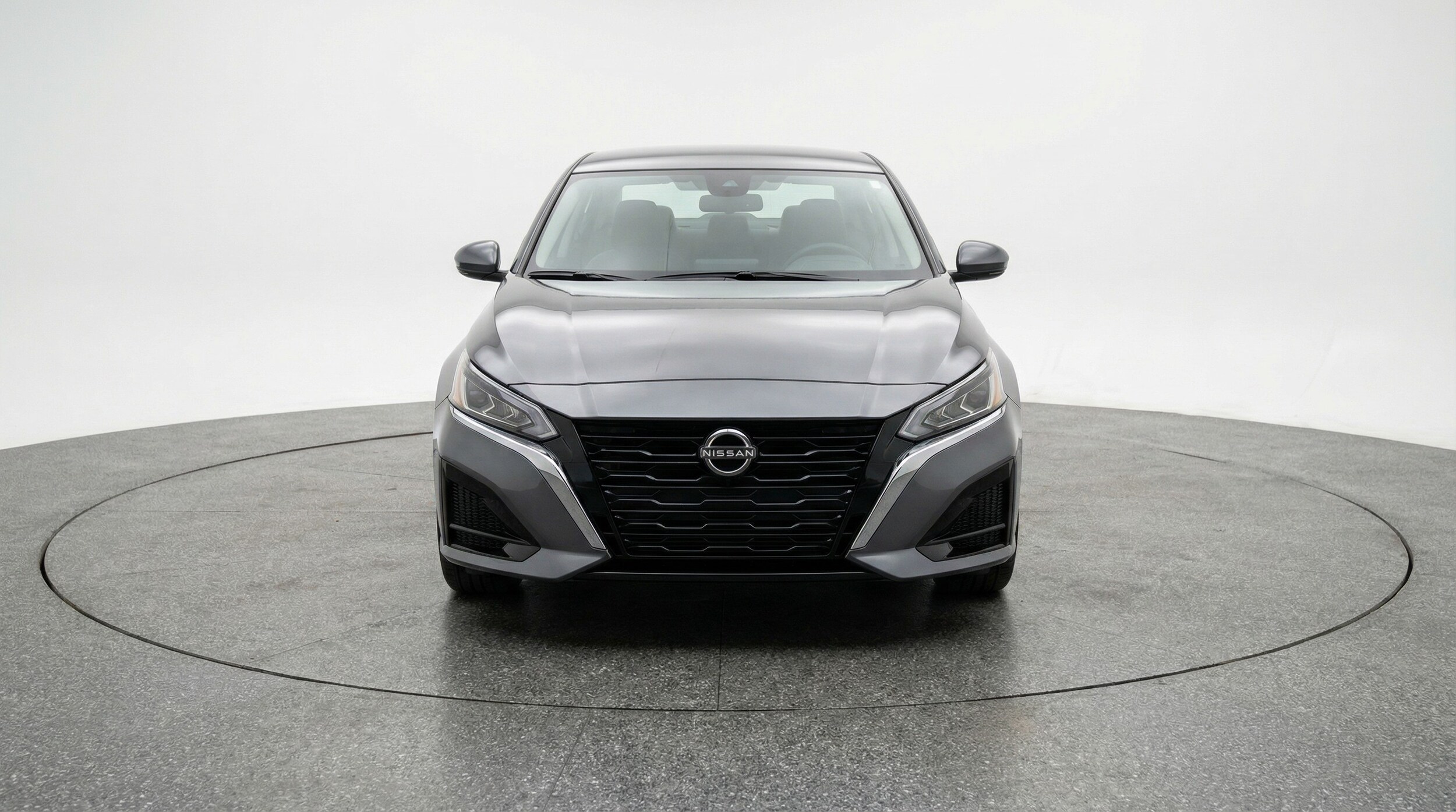 Thumbnail: 2025 Nissan Altima - 2