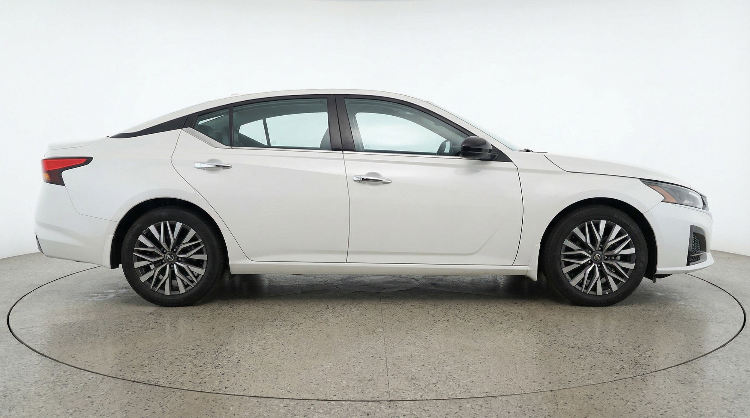 Thumbnail: 2025 Nissan Altima - 11