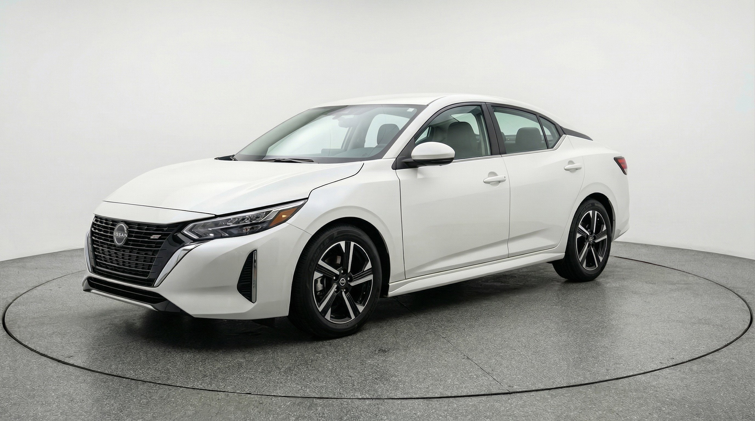 Thumbnail: 2025 Nissan Sentra - 3