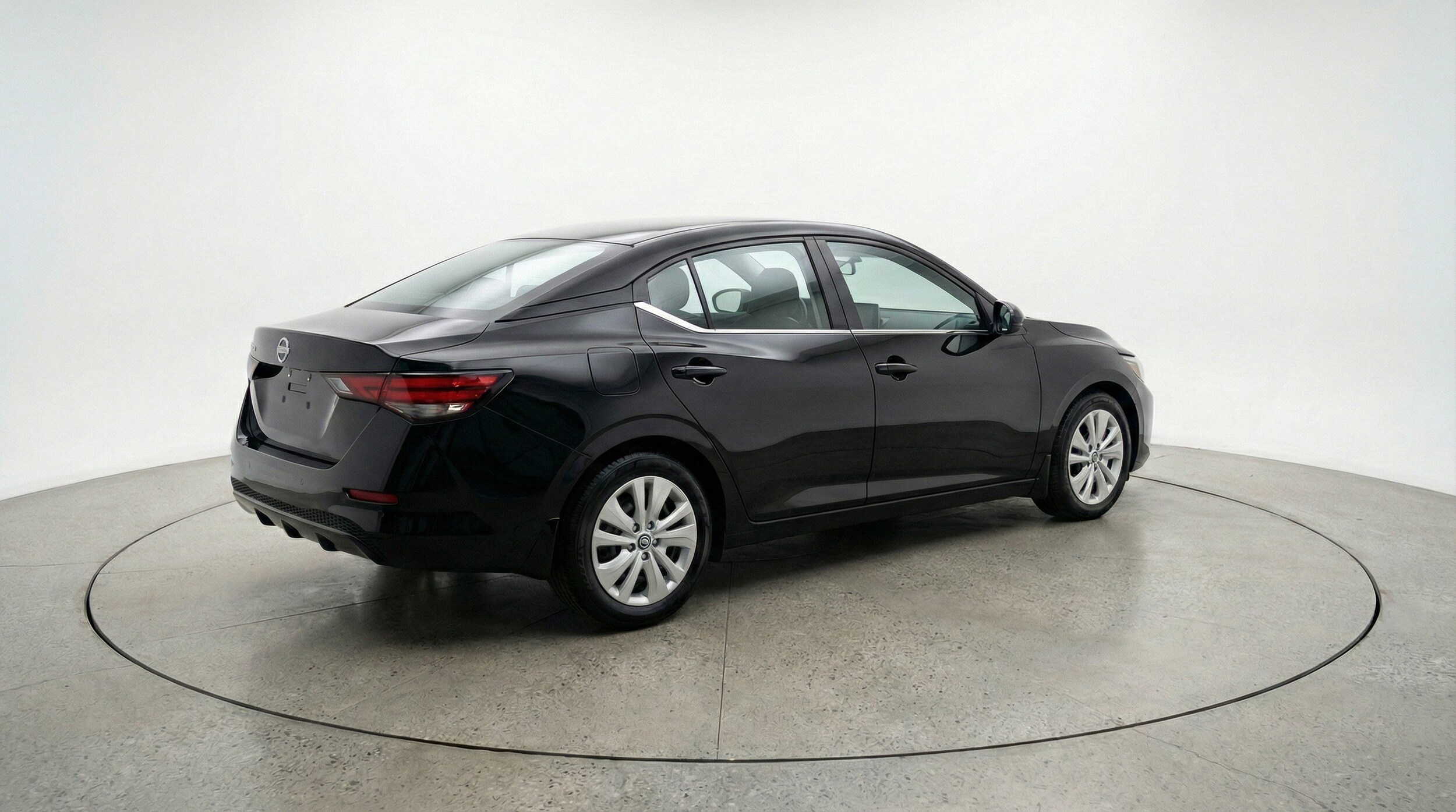 Thumbnail: 2025 Nissan Sentra - 9