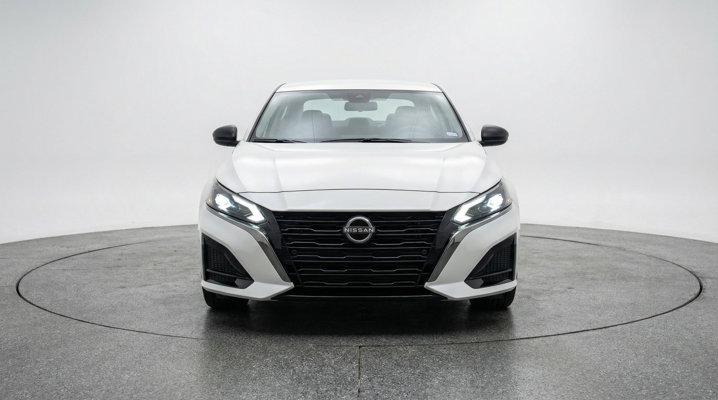 Thumbnail: 2025 Nissan Altima - 2