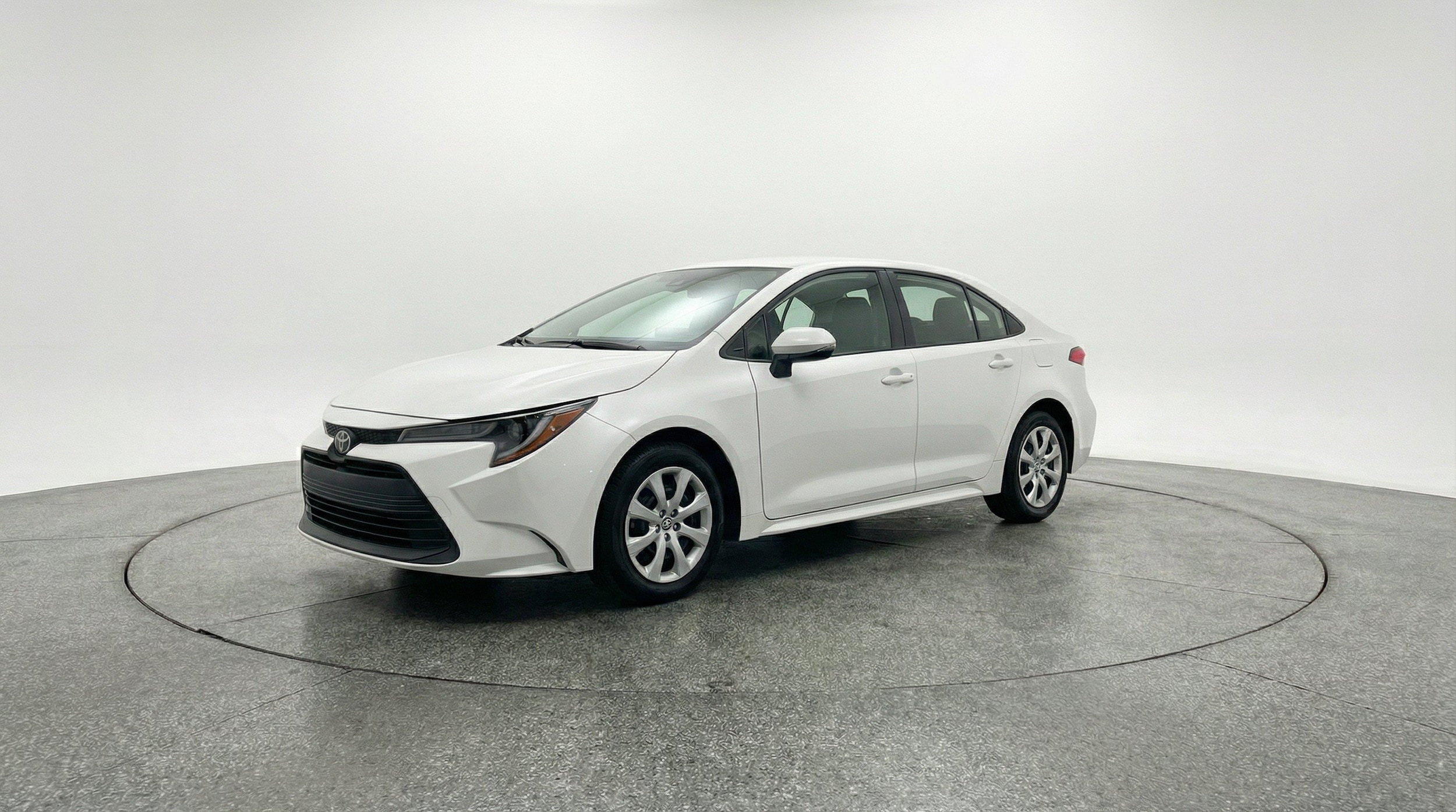 Thumbnail: 2025 Toyota Corolla - 3