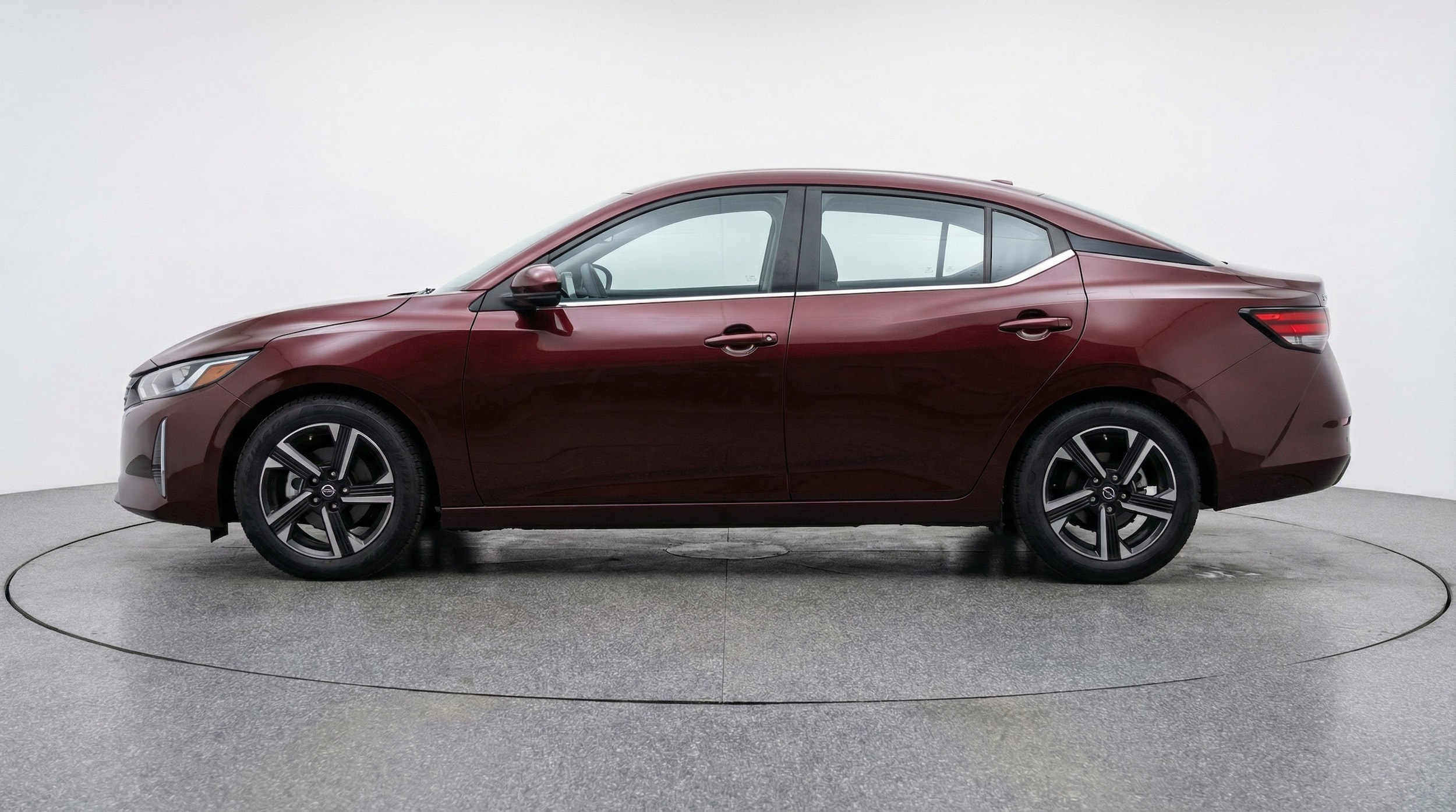 Thumbnail: 2025 Nissan Sentra - 4