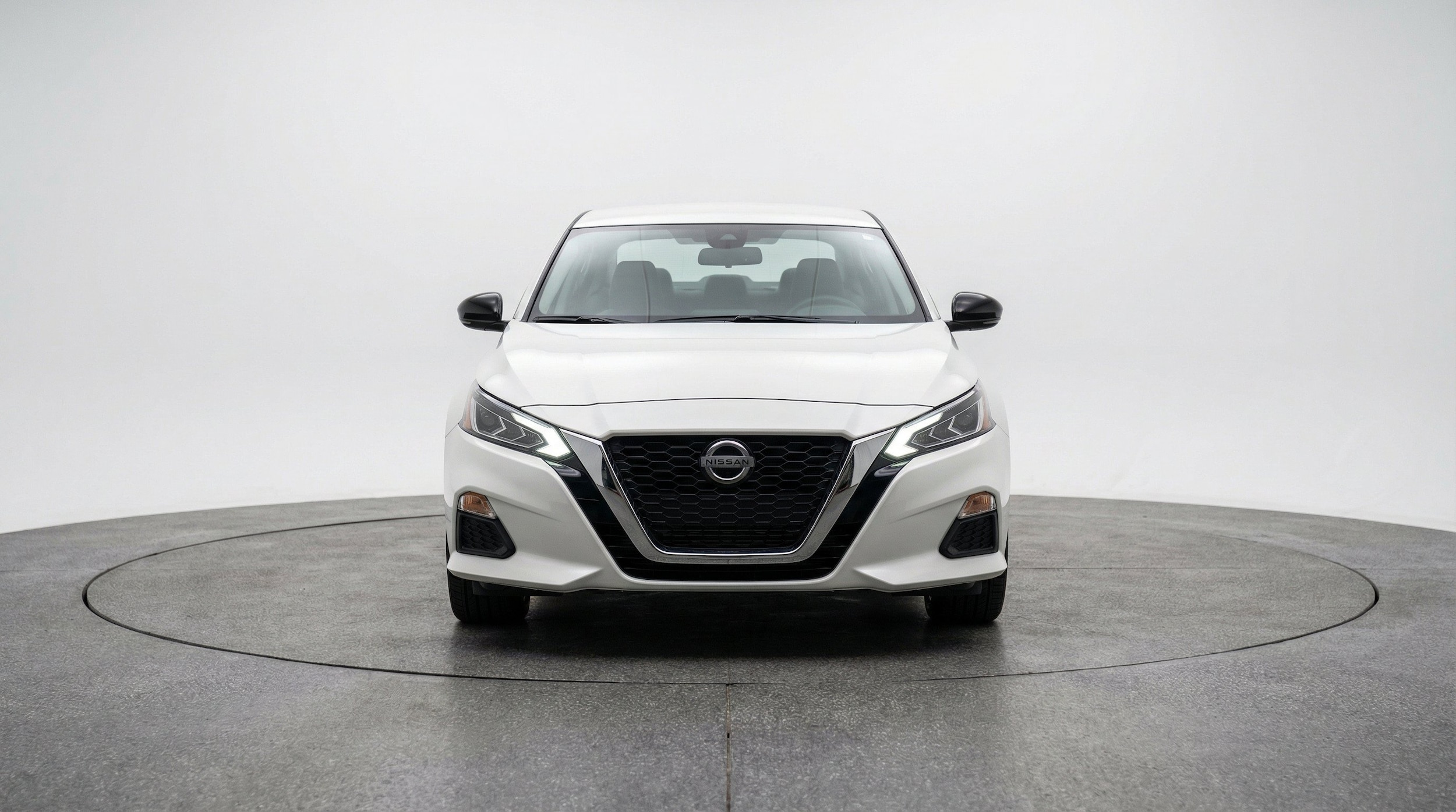 Thumbnail: 2025 Nissan Altima - 2