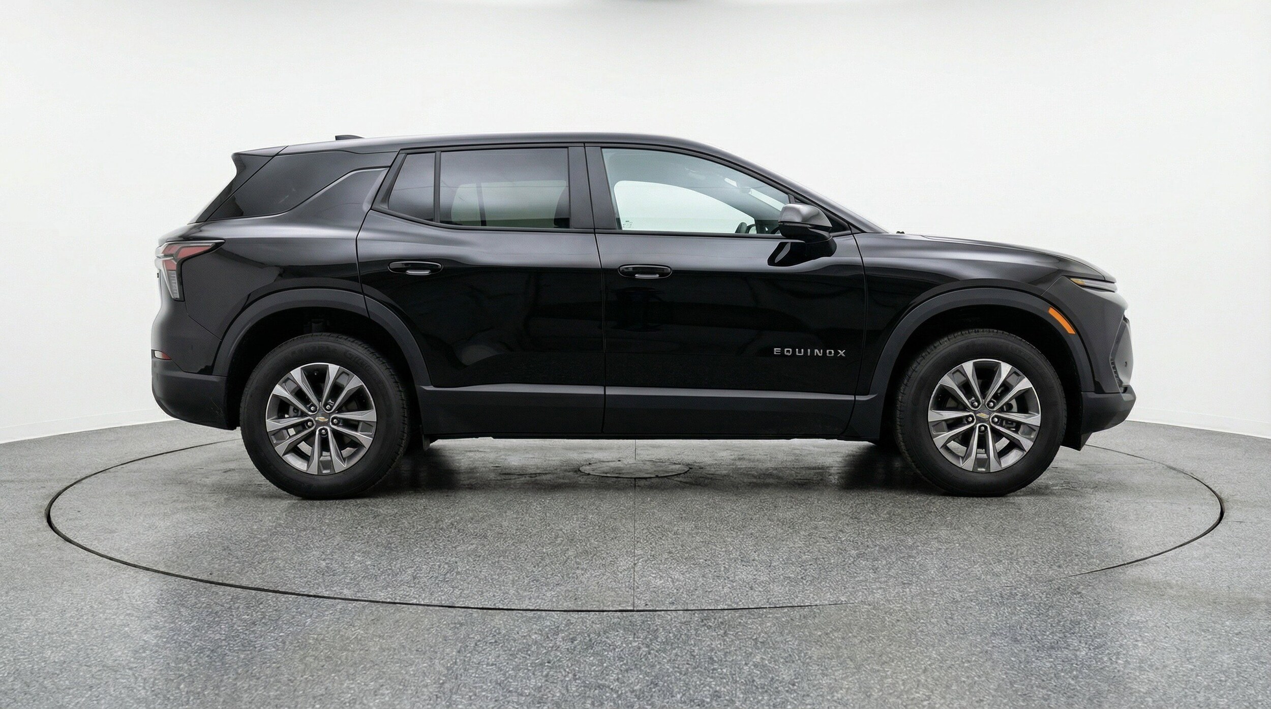 Thumbnail: 2025 Chevrolet Equinox - 11