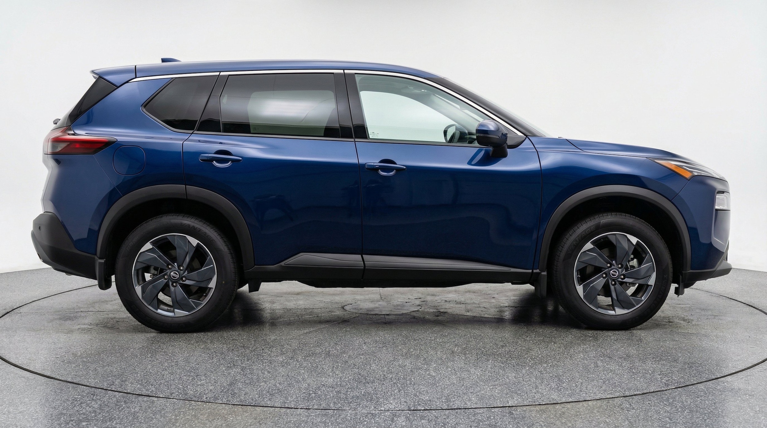 Thumbnail: 2025 Nissan Rogue - 11