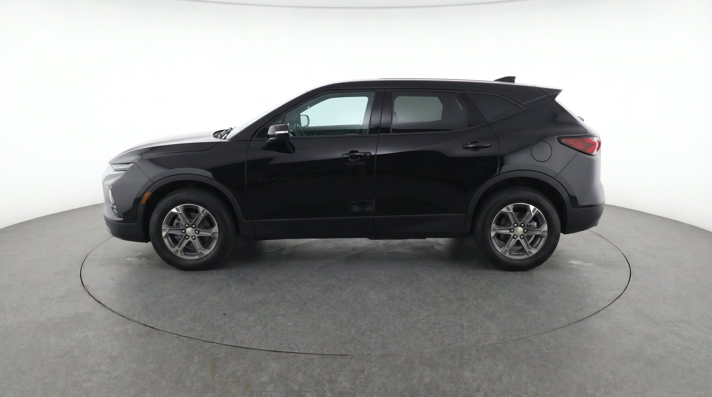 Thumbnail: 2025 Chevrolet Blazer - 5