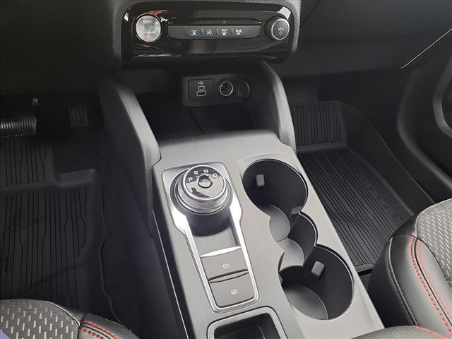 2026 Ford Escape ST-Line - Photo 18