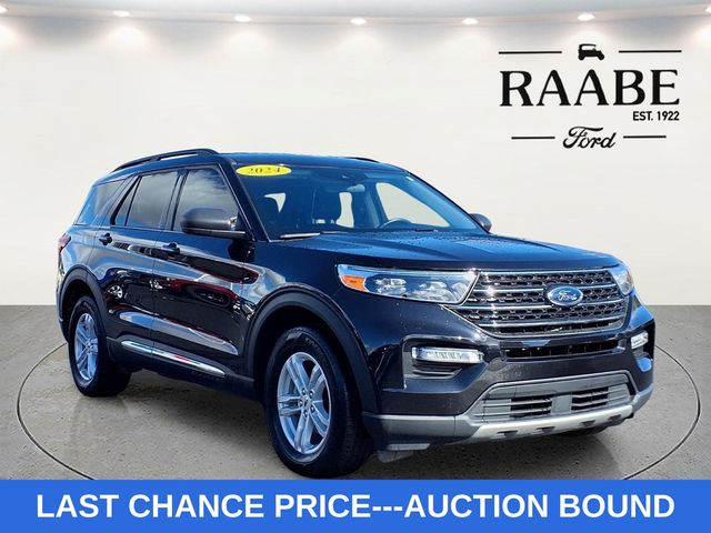 2024 Ford Explorer SUV 