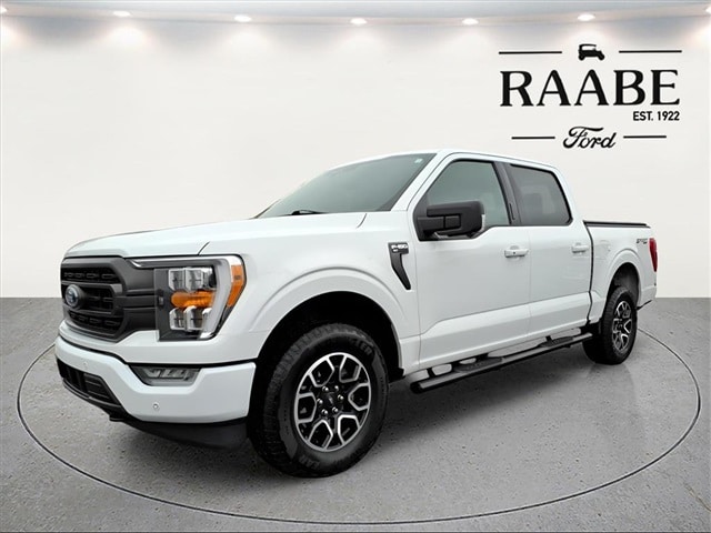 2023 Ford F-150 XLT photo 3