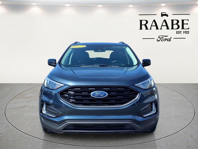 2023 Ford Edge SEL photo 2