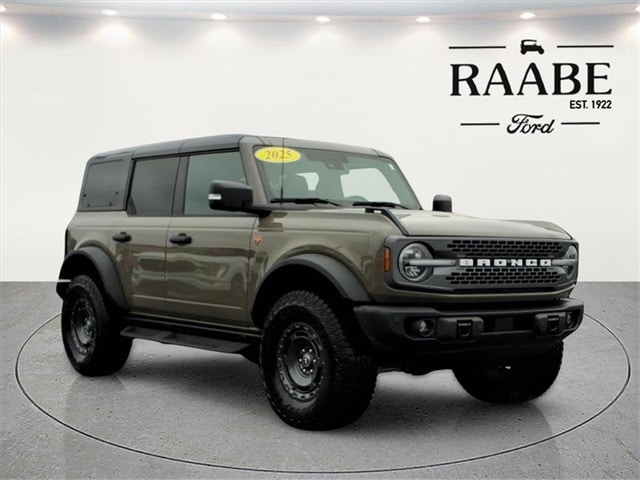 2025 Ford Bronco 4-Door Badlands's photo