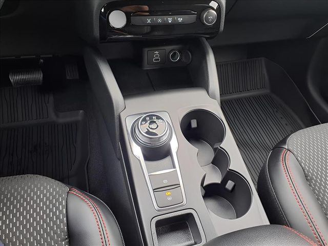 2026 Ford Escape ST-Line - Photo 18