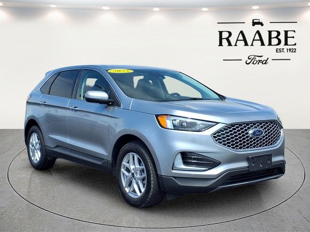 2023 Ford Edge SEL AWD's photo