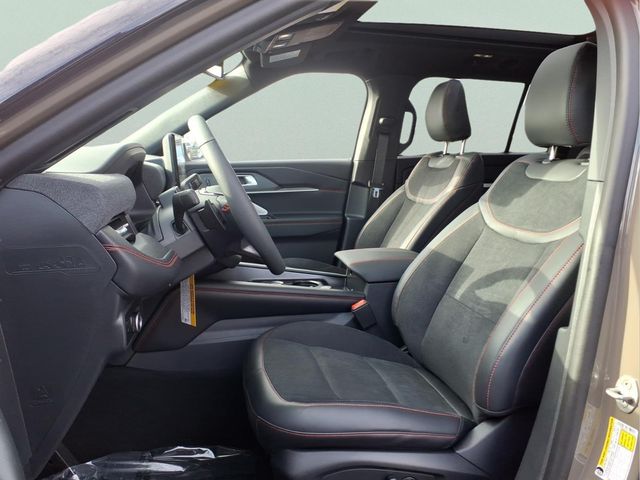 2026 Ford Explorer ST - Photo 11