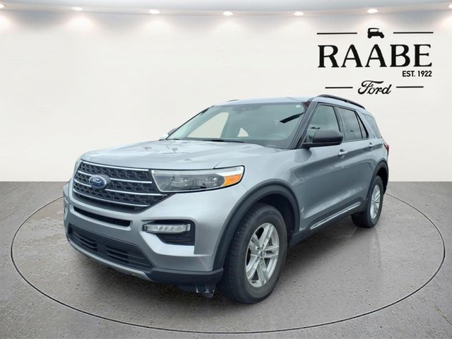 2023 Ford Explorer SUV 