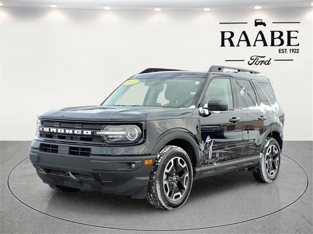 2022 Ford Bronco Sport Outer Banks photo 3