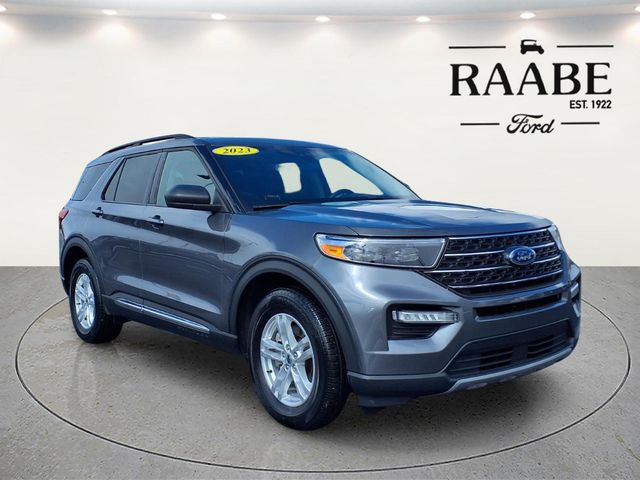 2023 Ford Explorer SUV 