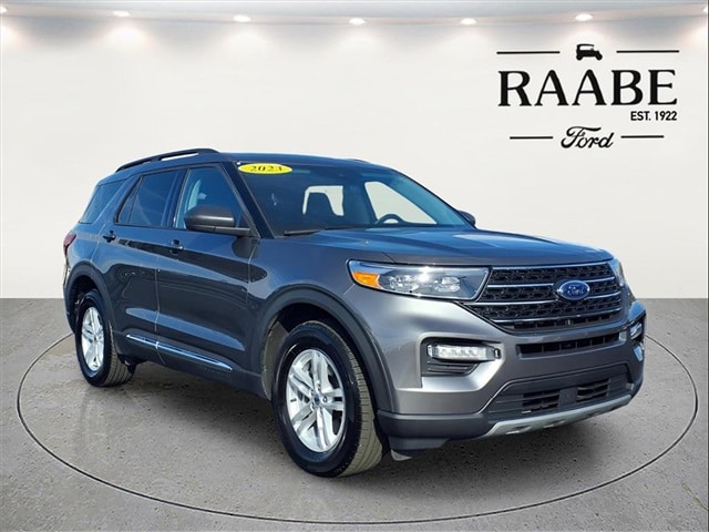 2023 Ford Explorer XLT's photo