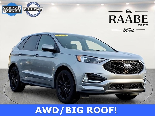 2024 Ford Edge ST-Line's photo