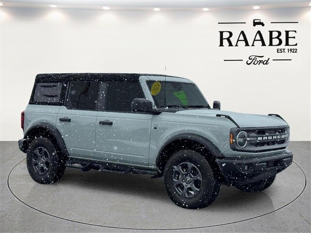 2024 Ford Bronco SUV 