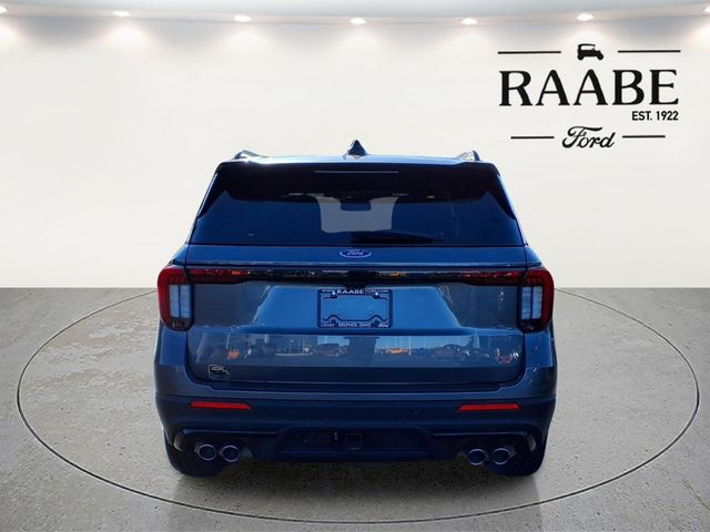 2026 Ford Explorer ST photo 3