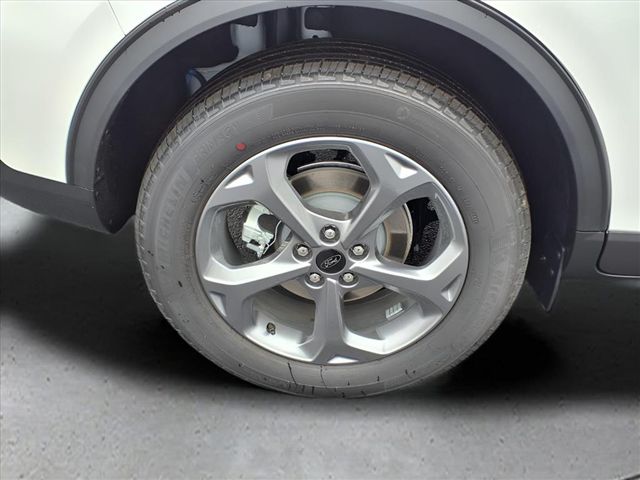 2026 Ford Escape ST-Line - Photo 9