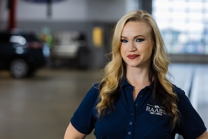 Staff member Liz Reindel from ID_f87e25cf74ec