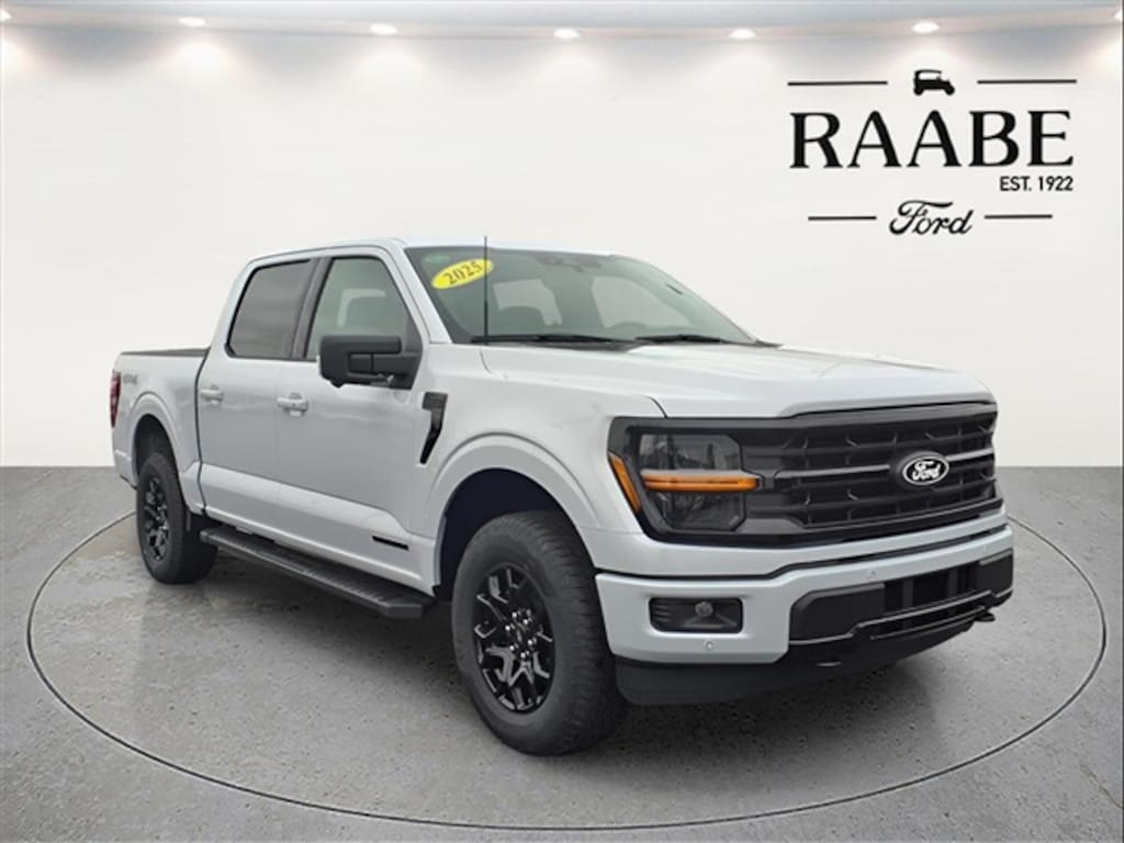 New 2025 Ford F-150 XLT TRUCK