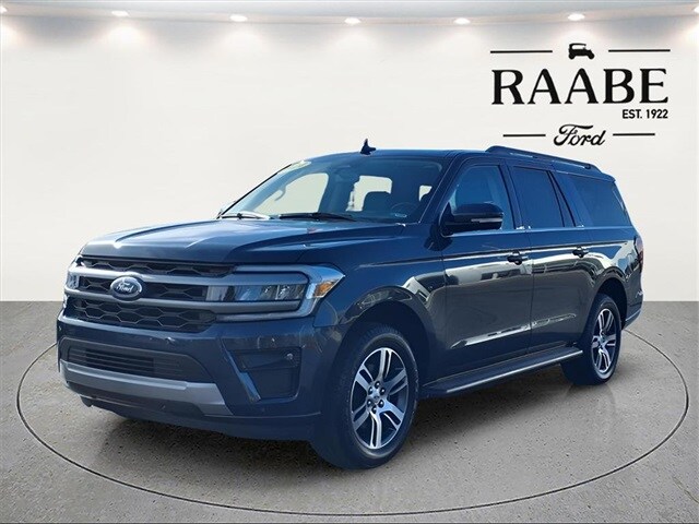 2024 Ford Expedition MAX XLT photo 3