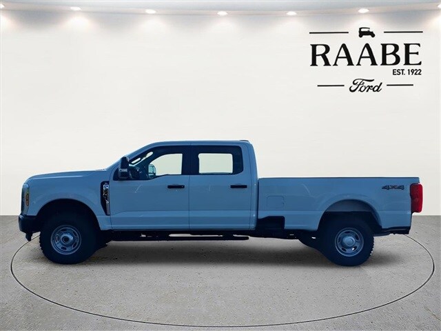 2026 Ford F-350 XL photo 4