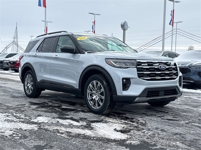 2026 Ford Explorer Active's photo