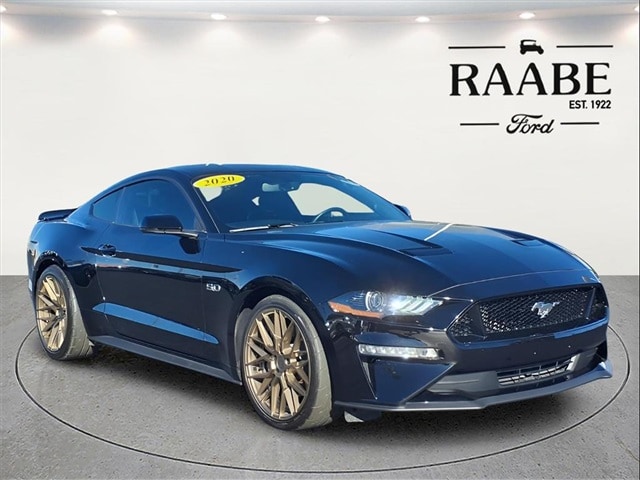 2020 Ford Mustang GT Premium's photo