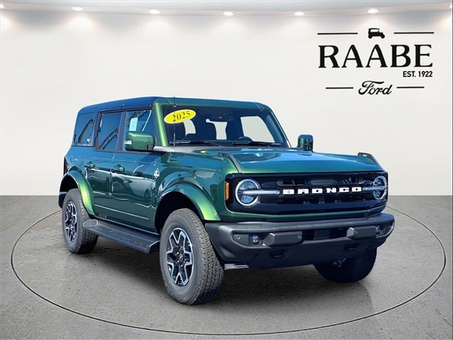 2025 Ford Bronco SUV 