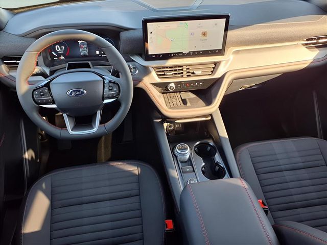 2025 Ford Explorer ST-Line - Photo 14