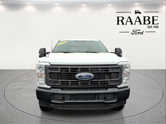 2026 Ford F-350 XL photo 3