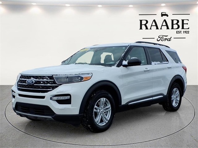 2022 Ford Explorer XLT photo 2