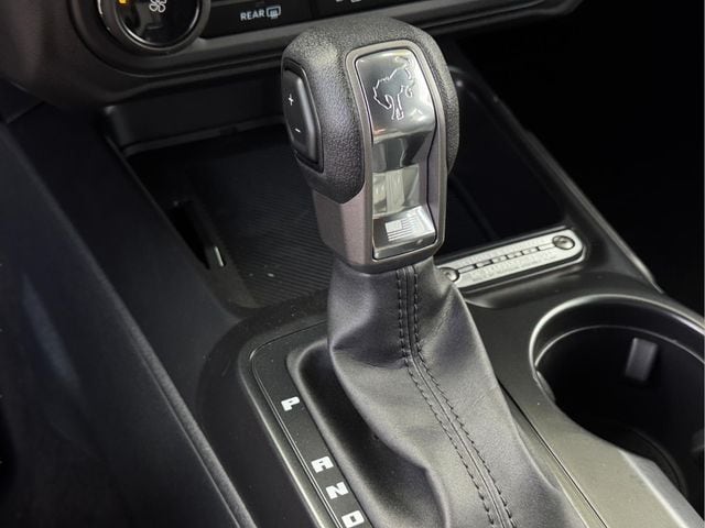 2026 Ford Bronco 4-Door Base - Photo 18