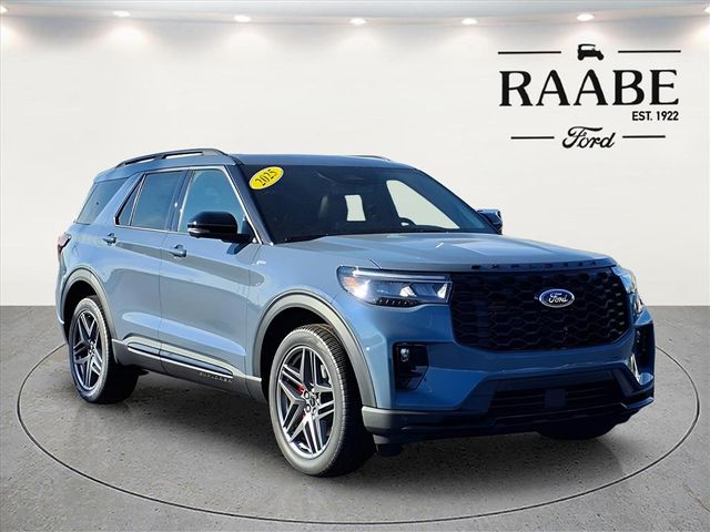 2025 Ford Explorer SUV 