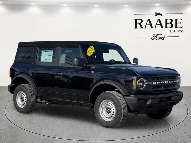2025 Ford Bronco SUV 