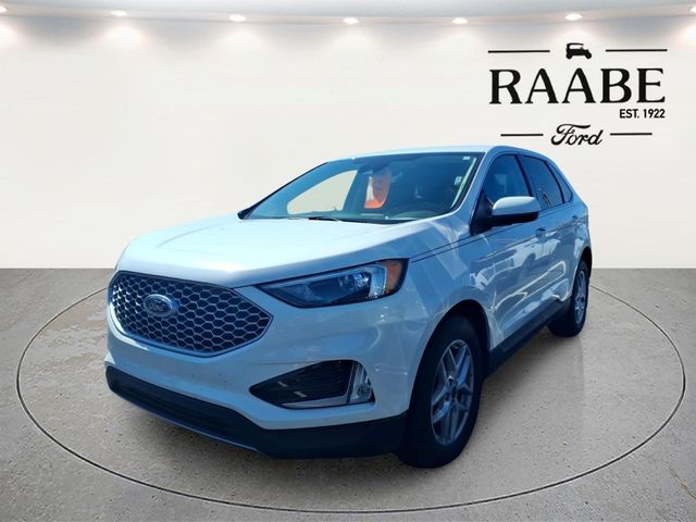 2024 Ford Edge SEL AWD's photo