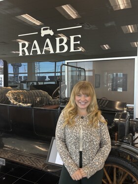 Staff member Lillian Hempfling from ID_c5024e47367e