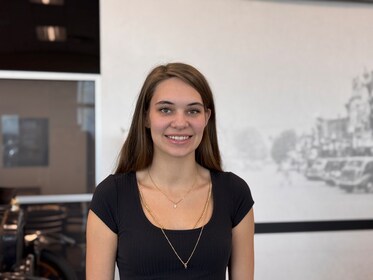 Staff member Donna Decker from ID_21b5c889aa3b