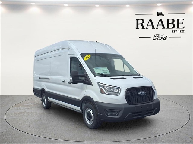 2025 Ford Transit Van Base's photo