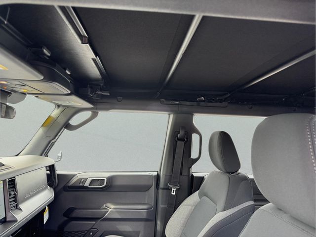 2026 Ford Bronco 4-Door Base - Photo 10