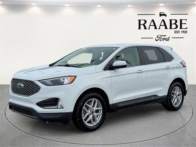 2024 Ford Edge SEL photo 3