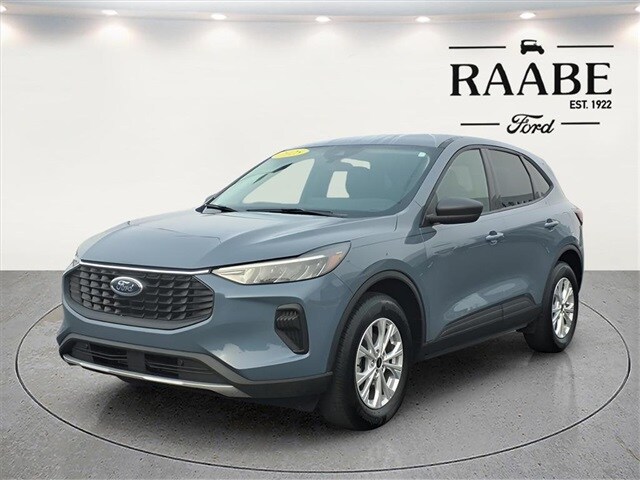 2025 Ford Escape Active photo 3
