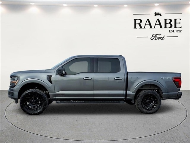 2025 Ford F-150 XLT photo 4