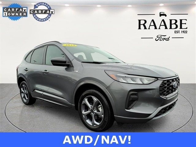 2023 Ford Escape ST-Line's photo