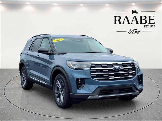 2025 Ford Explorer SUV 